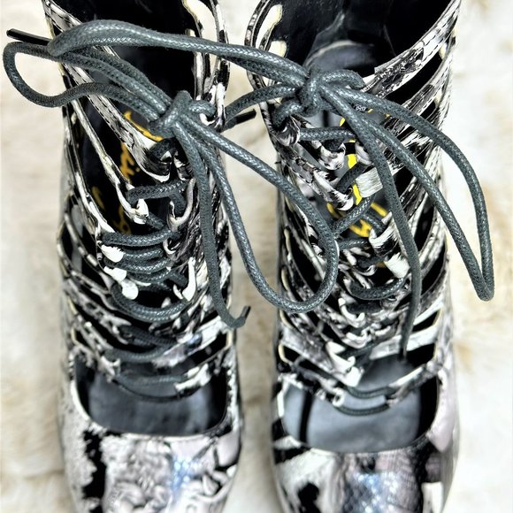 Privileged Platform Ankle Boots Animal Mag Print Lug Sole - Picture 4 of 15